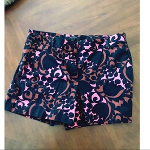 Ann Taylor Floral Pink & Black Shorts. Sz 4.